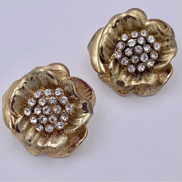Vintage Large Textured Gold Tone Flower Rhinestone Earrings - Picture 1 of 12